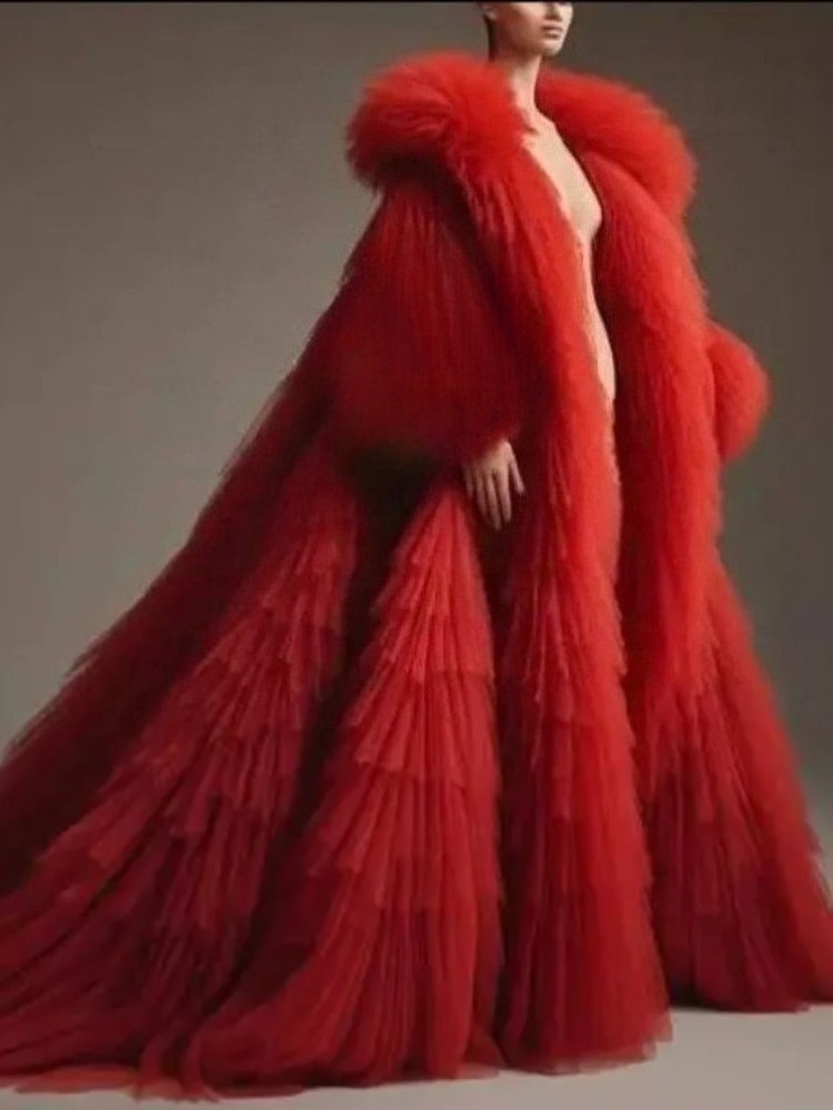 Women'S Red Formal Wear - Capa roja esponjosa plisada con volantes